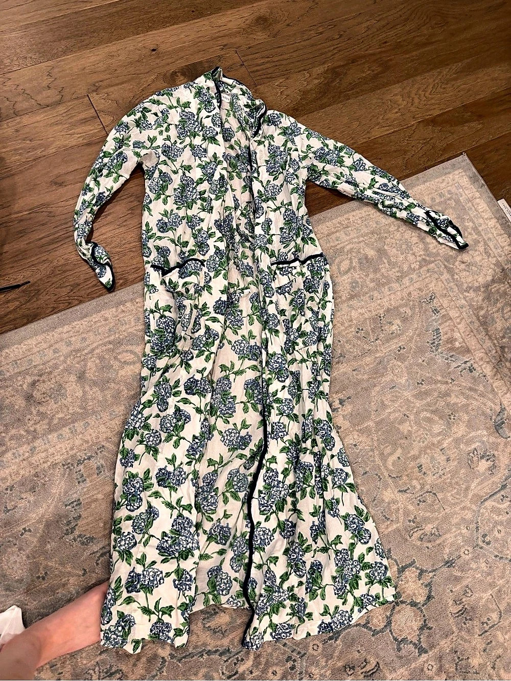 Heidi Carey Size XS robe